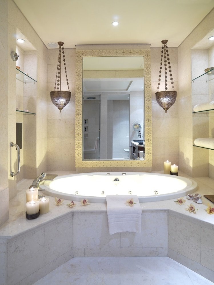 Raffles Dubai Room Type - Suite, 1 Double Bed (Landmark)