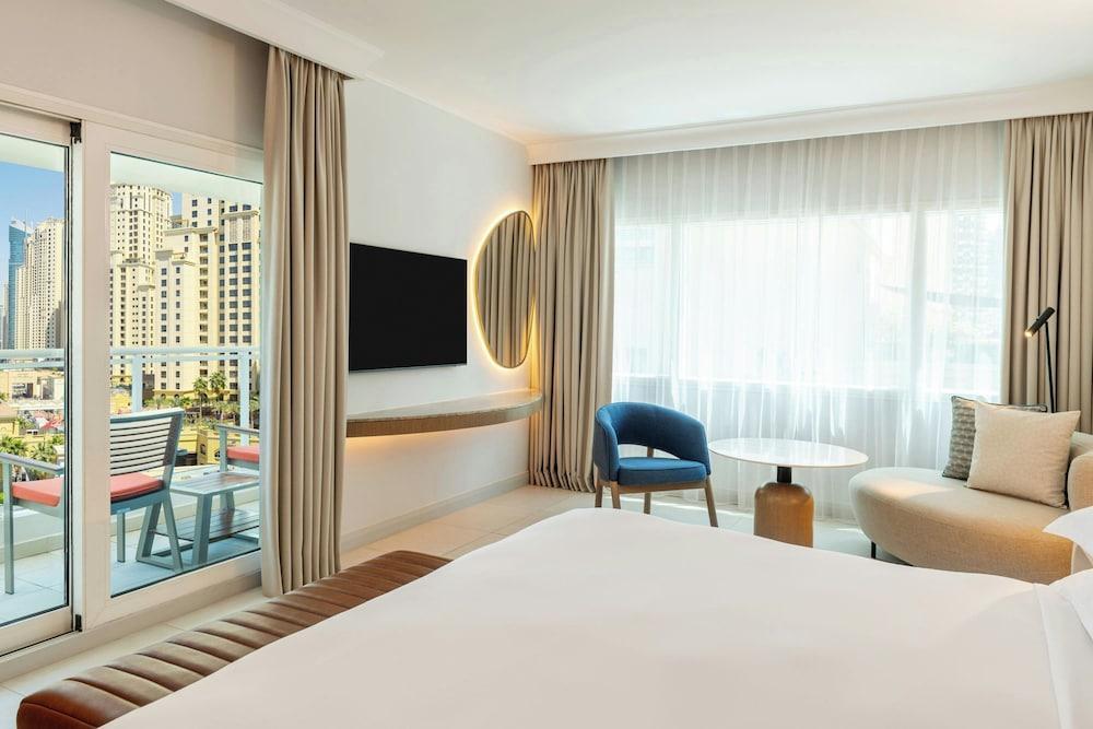 Sheraton Jumeirah Beach Resort Room Type - Deluxe Room, 1 King Bed, Balcony (JBR View) Sheraton Jumeirah Beach Resort Room Type - Deluxe Room, 1 King Bed, Balcony (JBR View)