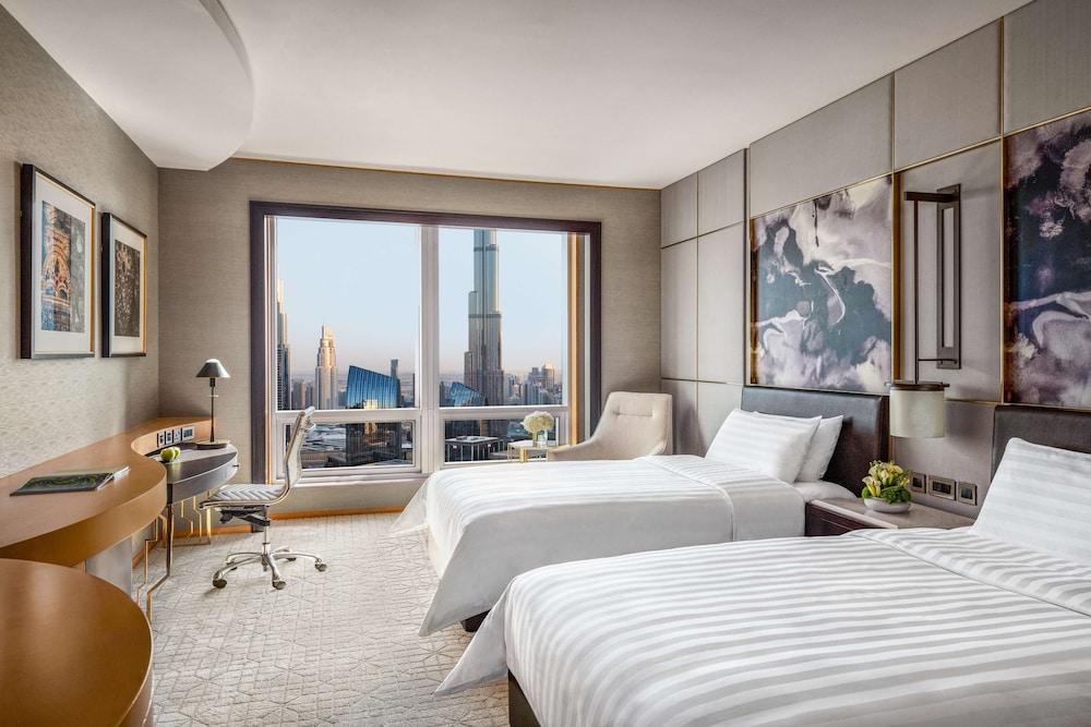 Shangri-La Dubai Room Type - Deluxe Room, City View (Burj Khalifa View)