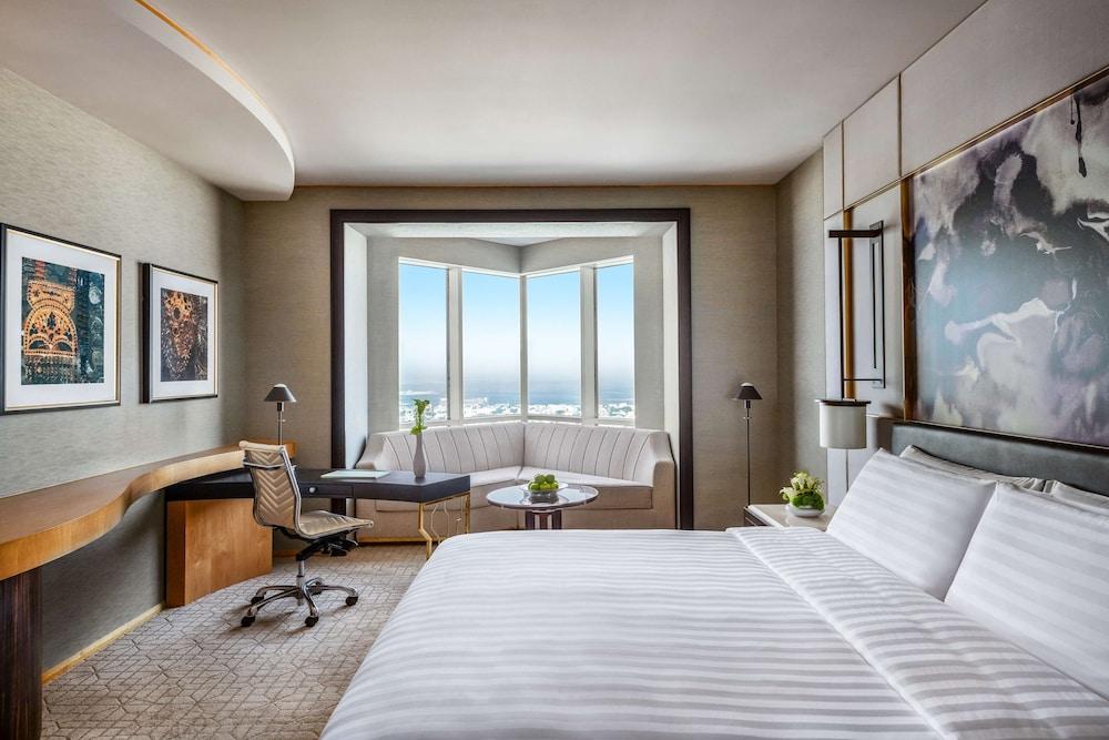 Shangri-La Dubai Room Type - Deluxe Room, 1 King Bed, Sea View