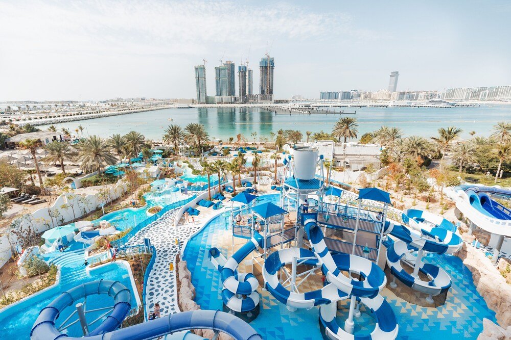 The Westin Dubai Mina Seyahi Beach Resort & Marina - Tap to explore photos