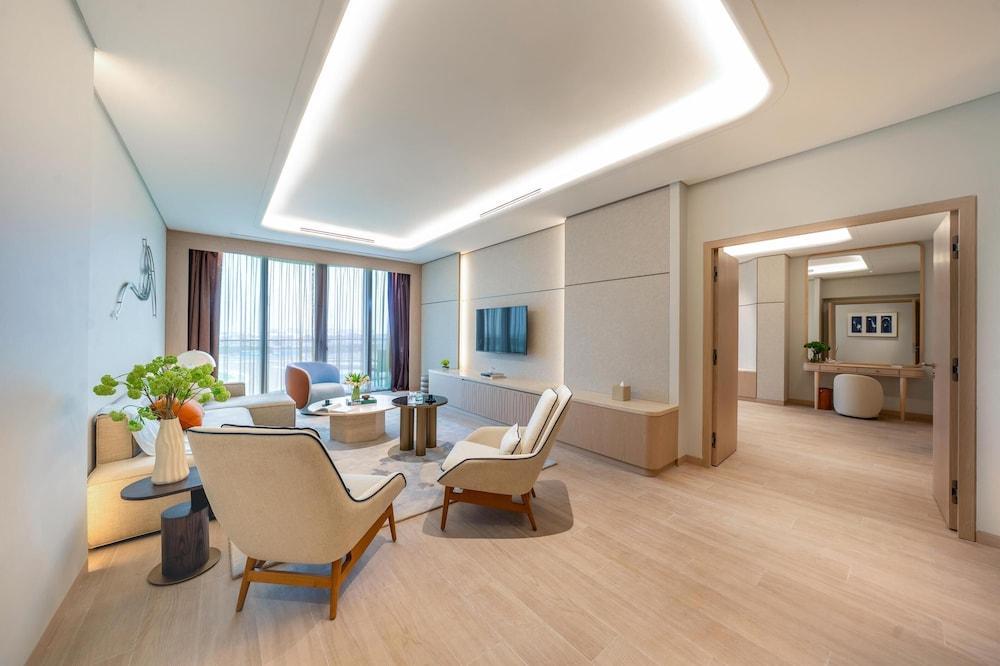 The Meydan Hotel Room Type - Panoramic Suite