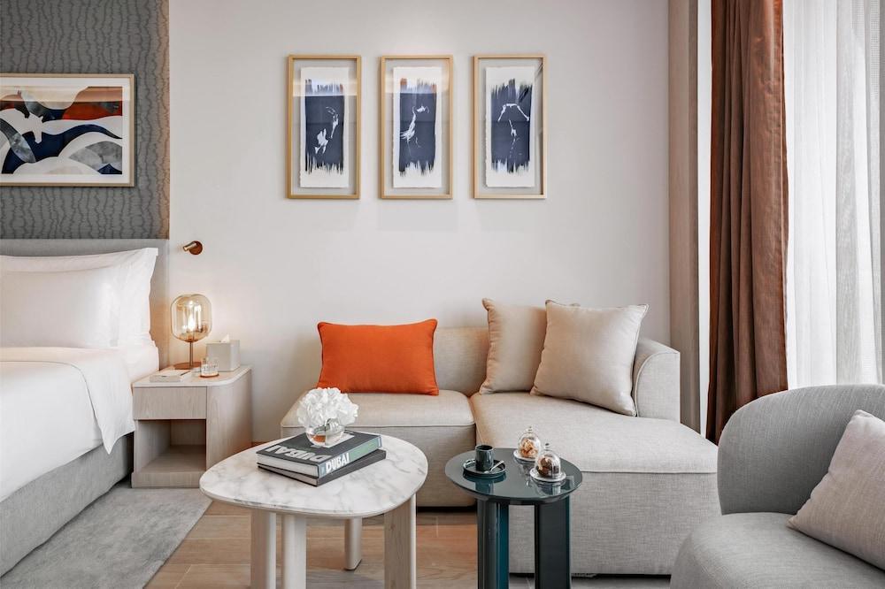 The Meydan Hotel Room Type - Superior King Room