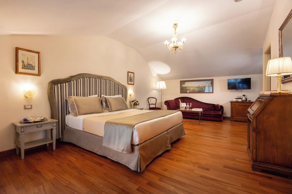 Hotel Forum Room Type - Triple Room