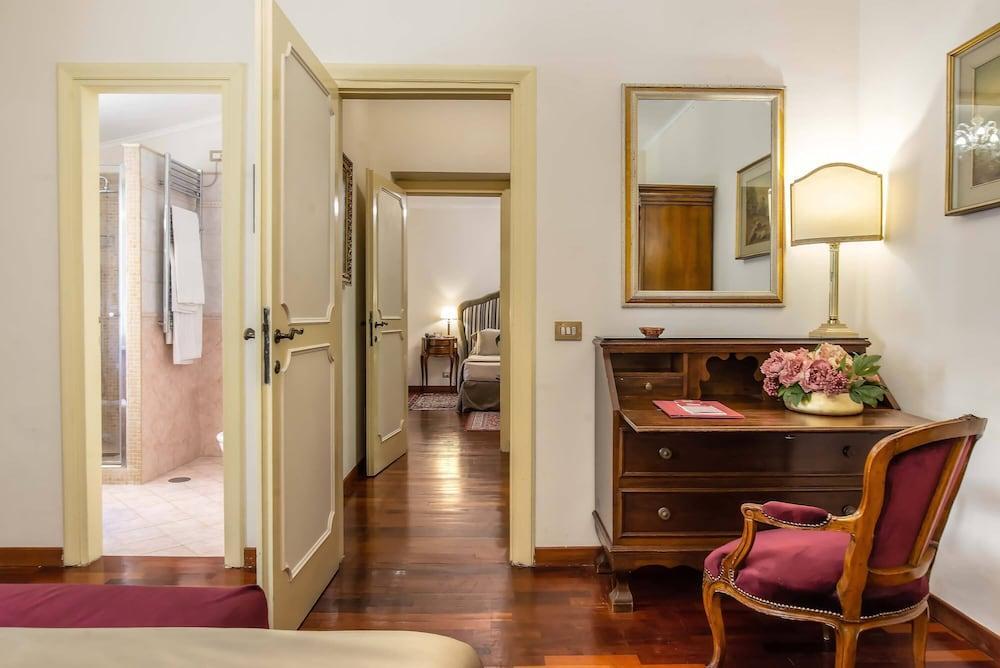 Hotel Forum Room Type - Family Room