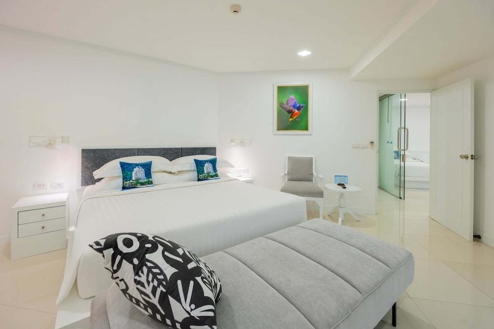 Andaman Beach Suites Hotel Room Type - Premium Suite, 2 Bedrooms