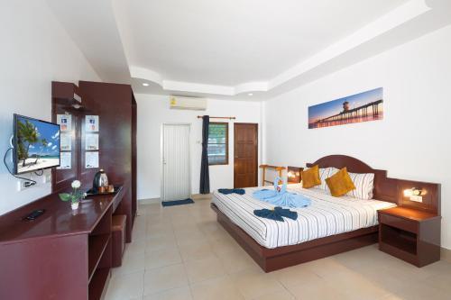 Grand View Room Type - Superior King Room