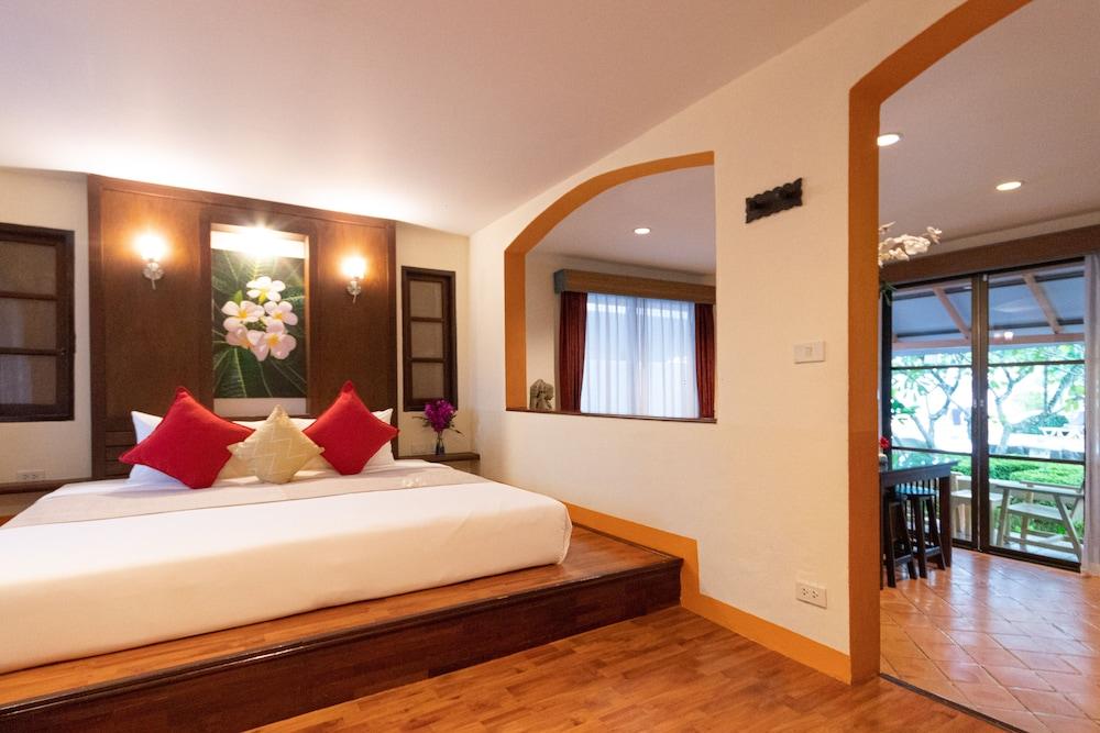 Aochalong Villa Resort & Spa Room Type - Villa, 1 Bedroom, Partial Sea View