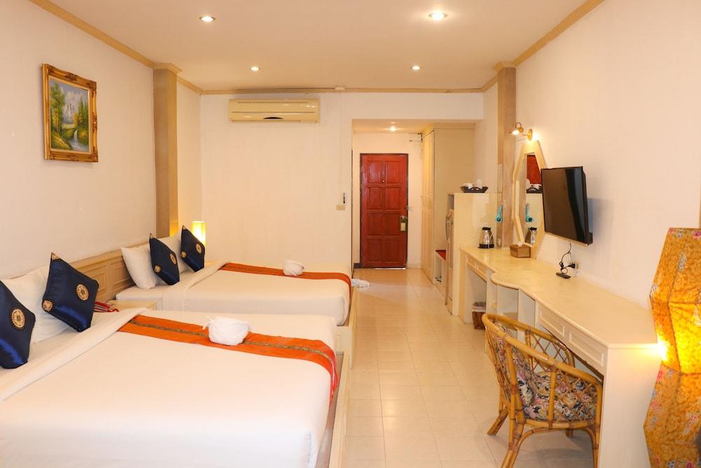 Andaman Seaside Resort Room Type - Standard Family room
