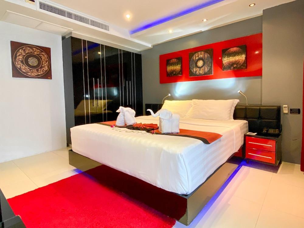 Absolute Bangla Suites Room Type - Junior Suite