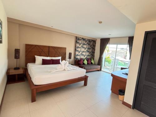 Baramee Resortel - Tap to explore photos