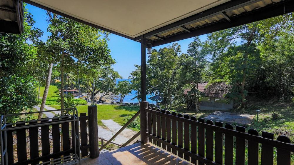 Ban Raya Resort and Spa Room Type - Garden-view Suite with Terrace including roundtrip shuttle boats Ban Raya Resort and Spa Room Type - Garden-view Suite with Terrace including roundtrip shuttle boats