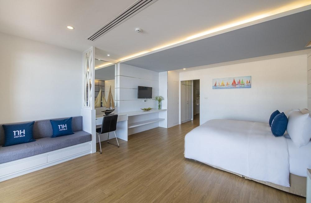 NH Boat Lagoon Phuket Resort Room Type - Marina Suite
