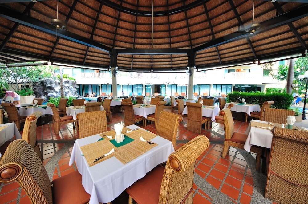 Palmyra Patong Resort Phuket Price Address Reviews Fook kin does their char siew quite differently from others, using a method of marinating and roasting it alternately. makemytrip