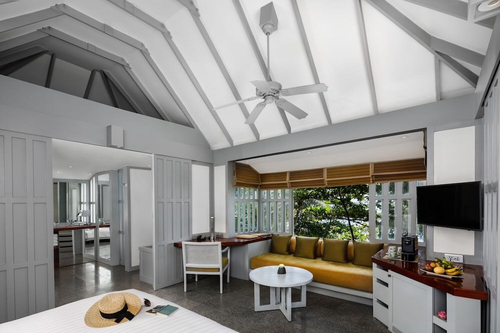 The Surin Phuket Room Type - 1 BR  Hillside Cottage