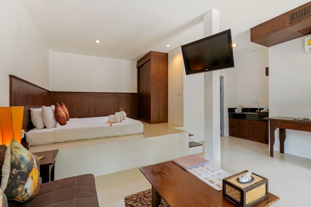 Club Bamboo Boutique Resort & Spa Room Type - Bungalow Deluxe with Garden View Club Bamboo Boutique Resort & Spa Room Type - Bungalow Deluxe with Garden View