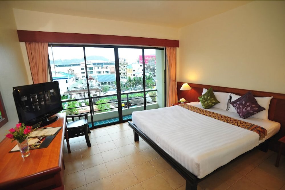 C & N Hotel Patong Room Type - Standard Room