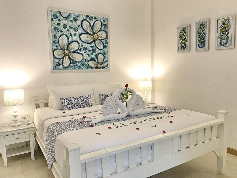 Casa Blanca Boutique Hotel Room Type - Deluxe  1 King Garden View