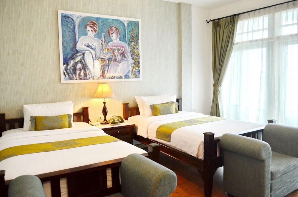 Casa Blanca Boutique Hotel Room Type - Premium Deluxe 2 Twin City View With Balcony