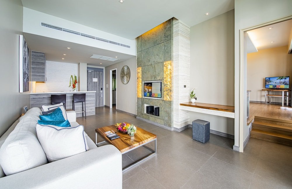 Cape Sienna Gourmet Hotel & Villas - Tap to explore photos