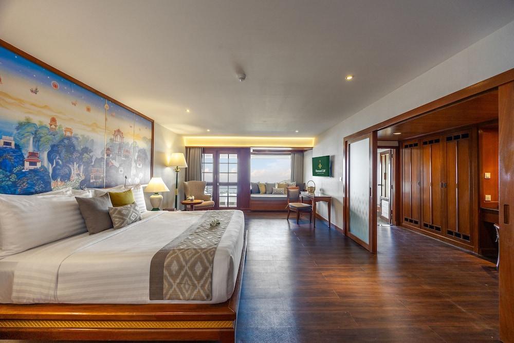 Diamond Cliff Resort & Spa Room Type - Grand Suite, 1 Double Bed, Jetted Tub (Grand Jacuzzi Suite) Diamond Cliff Resort & Spa Room Type - Grand Suite, 1 Double Bed, Jetted Tub (Grand Jacuzzi Suite)