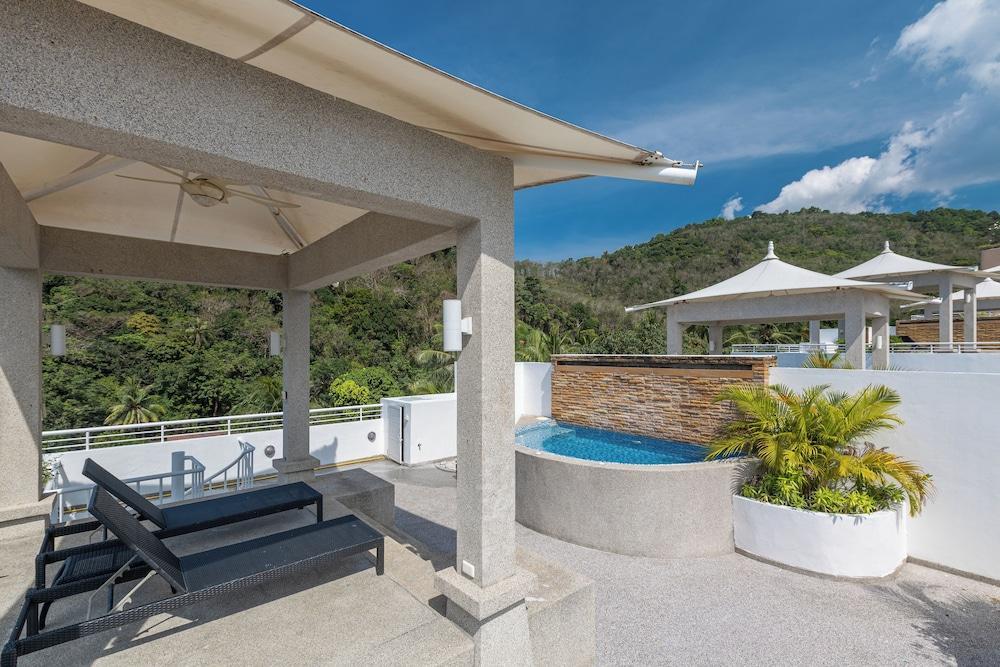 Phunawa Resort Room Type - 1 Bedroom Penthouse Suite with Rooftop Jacuzzi