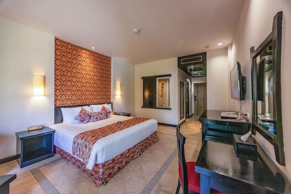 Horizon Karon Beach Resort & Spa Room Type - Superior Pool View
