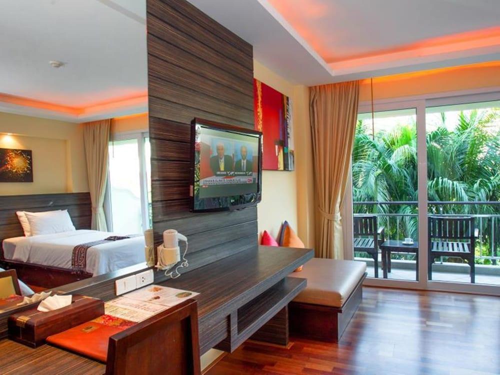 R-MAR Resort and Spa Hotel Room Type - Deluxe Garden View Twin R-MAR Resort and Spa Hotel Room Type - Deluxe Garden View Twin