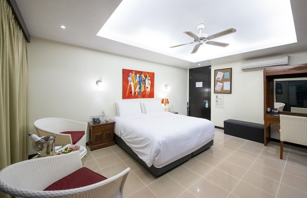 Lokal Phuket Room Type - Premium Double or Twin Room