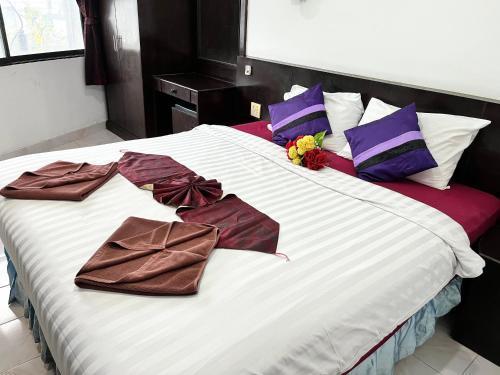 Lamai Apartment Room Type - Deluxe Double Room