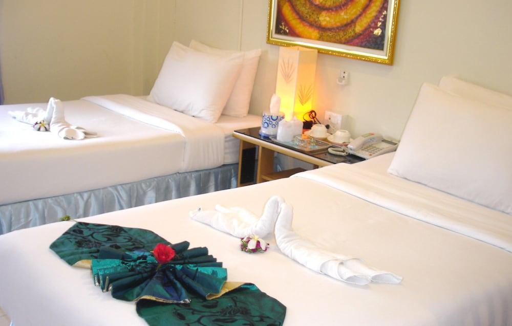 Lamai Apartment Room Type - Superior Twin Room
