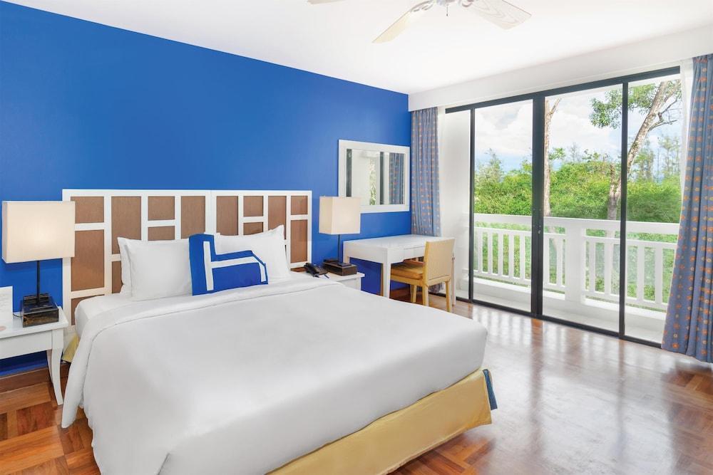 Homm Suites Laguna, part of Banyan Group Room Type - Premier Golf View Suite - King Homm Suites Laguna, part of Banyan Group Room Type - Premier Golf View Suite - King