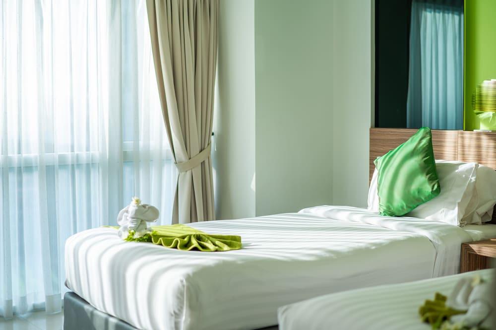 The Lantern Resorts Patong Room Type - Studio Pent Room The Lantern Resorts Patong Room Type - Studio Pent Room