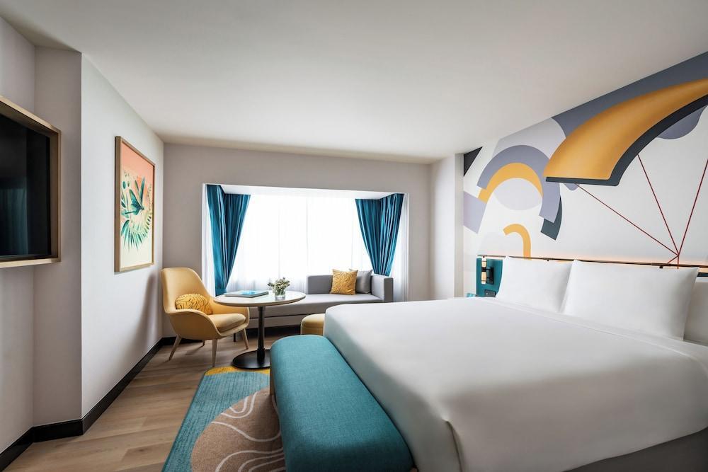 M Social Hotel Phuket Room Type - Social Cosy King (Sunkissed) M Social Hotel Phuket Room Type - Social Cosy King (Sunkissed)