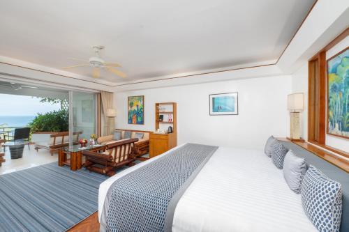 Mom Tri's Villa Royale Room Type - Royale Wing Suite