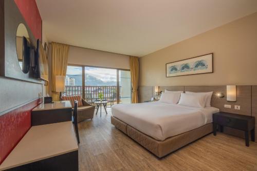 Deevana Plaza Phuket Patong - Tap to explore photos