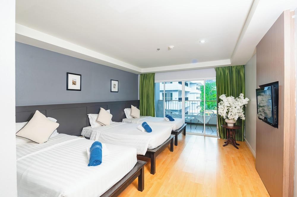 Casa Del M Resort Phuket Room Type - Deluxe Triple Room