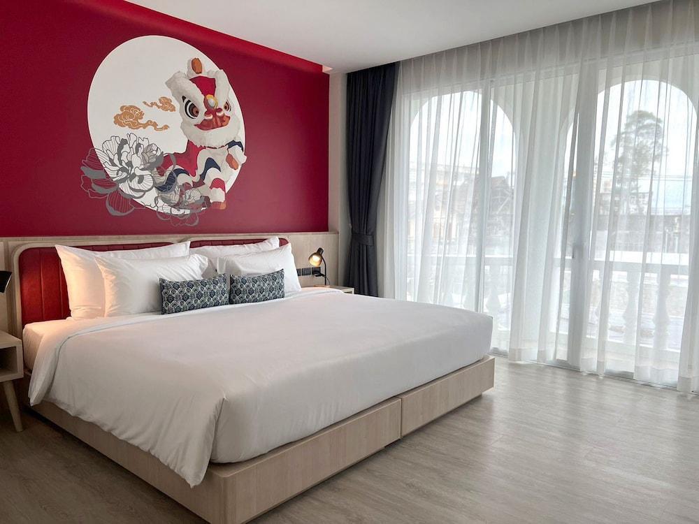 Hotel Midtown Ratsada Room Type - Executive Triple Room
