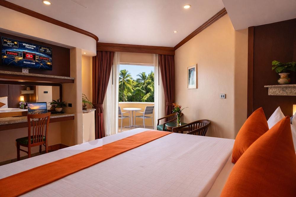 Pacific Club Resort Room Type - Pacific Deluxe Room