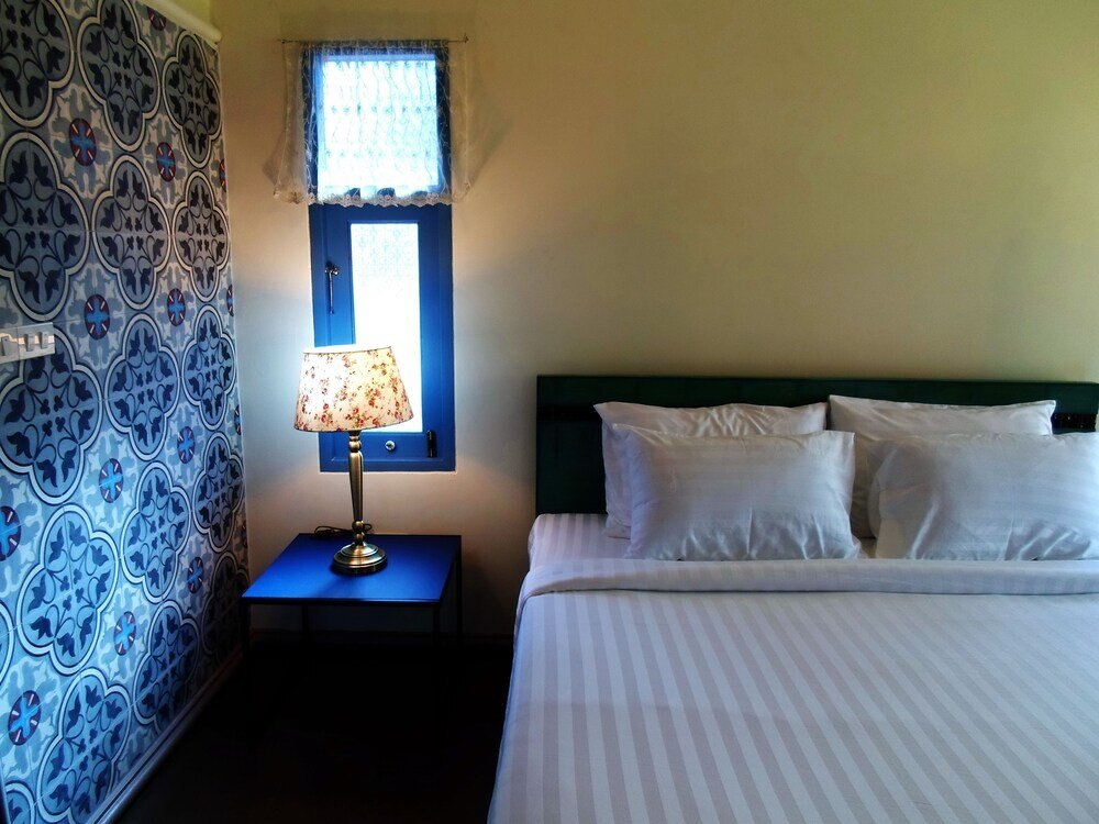 Perennial Resort Room Type - Superior Villa, 1 King Bed