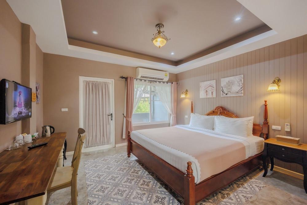 Perennial Resort Room Type - Standard Room