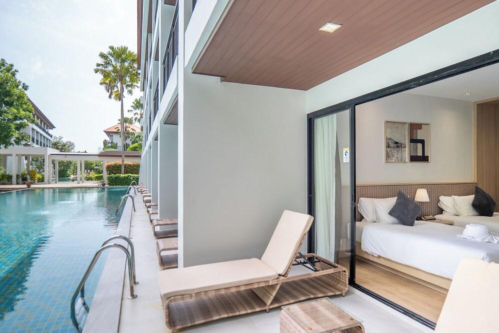 Estella Phuket Mai Khao Beach Resort Room Type - Deluxe Twin Pool Access Estella Phuket Mai Khao Beach Resort Room Type - Deluxe Twin Pool Access
