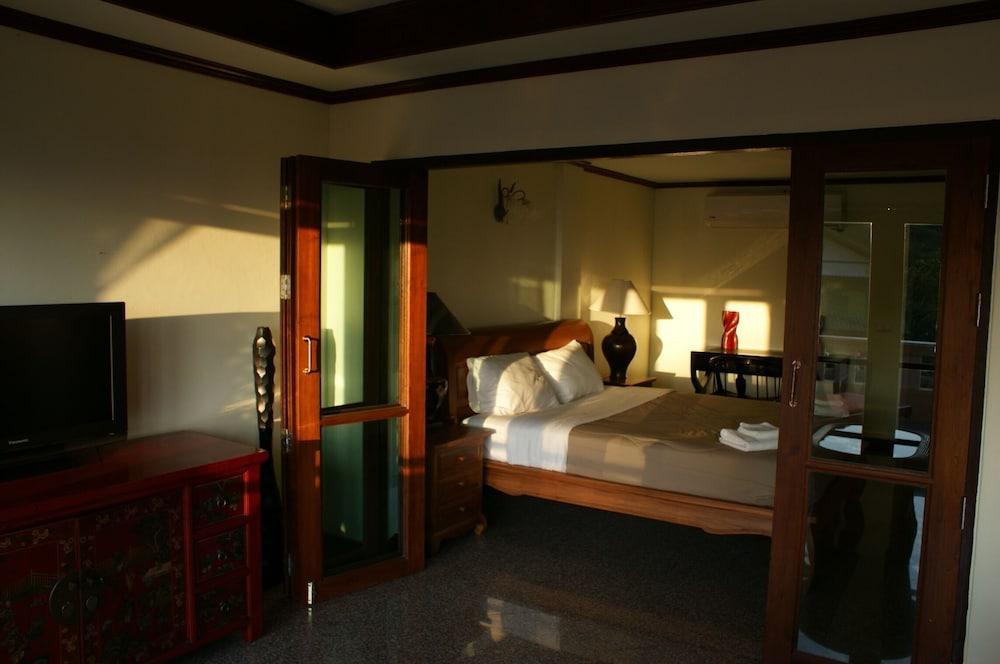 Prince Edouard Apartment & Resort Room Type - Executive Apartment, 3 Bedrooms