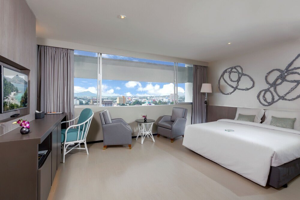 Pearl Hotel Phuket Room Type - Junior Suite