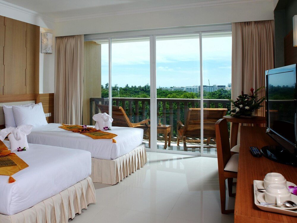 Princess Seaview Resort & Spa - Tap to explore photos