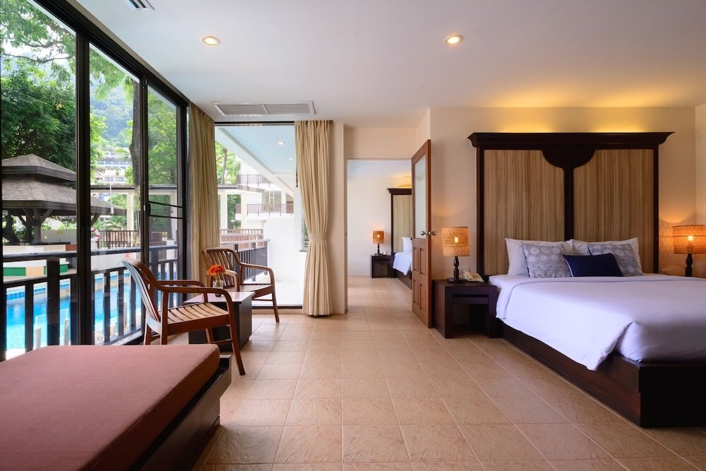 Patong Lodge Hotel Room Type - 2 Bedrooms Family Suite Pool View