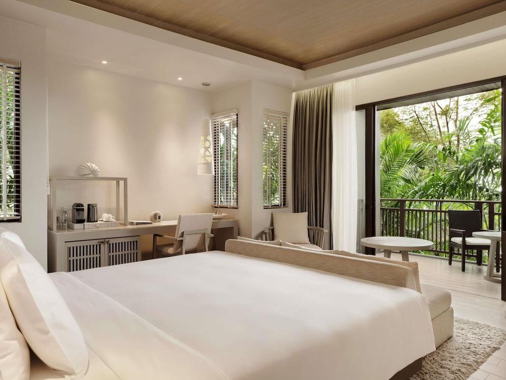 Pullman Phuket Arcadia Naithon Beach Room Type - Grand Deluxe