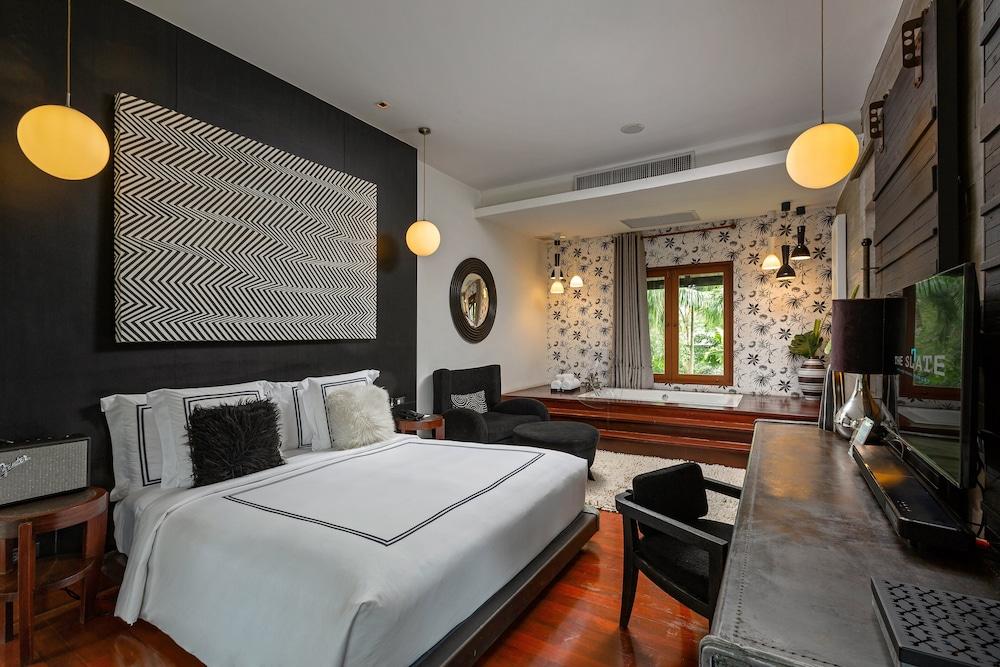 The Slate Phuket Room Type - One Bedroom Pearl Shell Suite