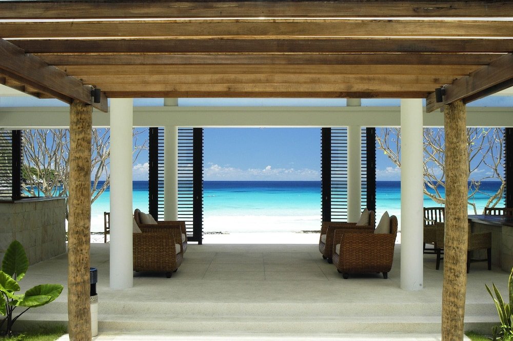 The Racha Room Type - Deluxe King
