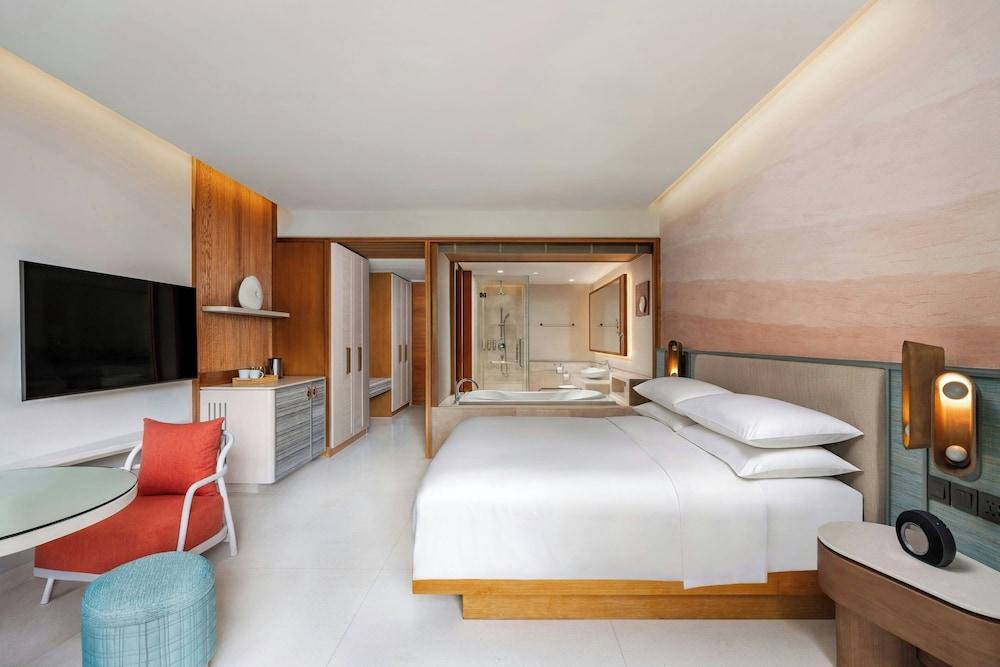 Renaissance Phuket Resort & Spa by Marriott Room Type - Room, 1 King Bed with Sofa bed, Balcony, Garden View Renaissance Phuket Resort & Spa by Marriott Room Type - Room, 1 King Bed with Sofa bed, Balcony, Garden View